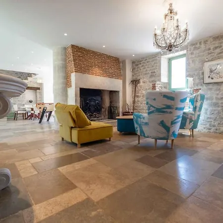 Mas Des Sylves - Piscine Interieure Chauffee - Parc De 100 Hectares