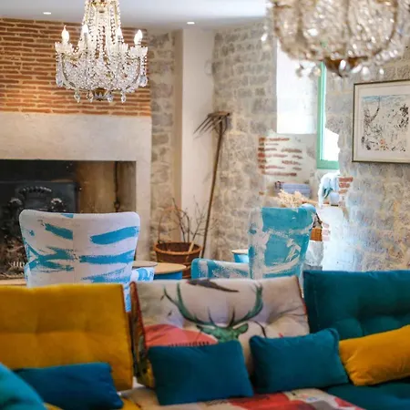 Mas Des Sylves - Piscine Interieure Chauffee - Parc De 100 Hectares Landhaus Saint-Antonin