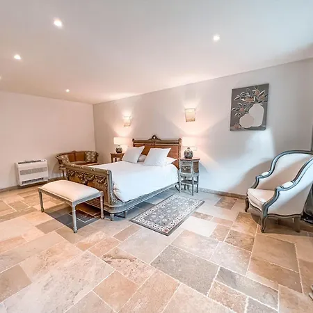 Mas Des Sylves - Piscine Interieure Chauffee - Parc De 100 Hectares * Saint-Antonin