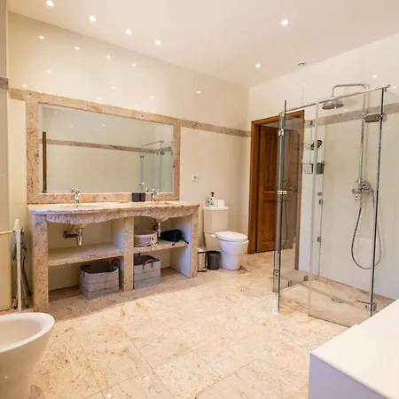 Landhaus Mas Des Sylves - Piscine Interieure Chauffee - Parc De 100 Hectares