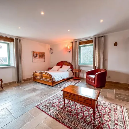 Mas Des Sylves - Piscine Interieure Chauffee - Parc De 100 Hectares Landhaus *