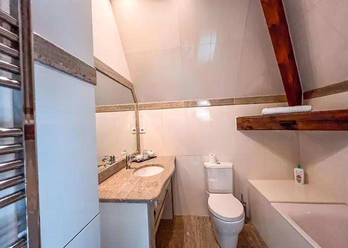 Landhaus Mas Des Sylves - Piscine Interieure Chauffee - Parc De 100 Hectares Saint-Antonin