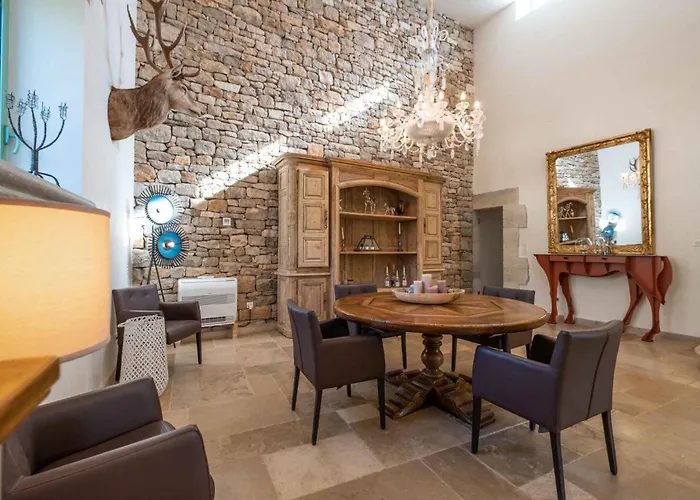 Landhaus Mas Des Sylves - Piscine Interieure Chauffee - Parc De 100 Hectares