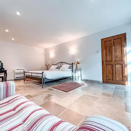 Mas Des Sylves - Piscine Interieure Chauffee - Parc De 100 Hectares Сент-Антонен